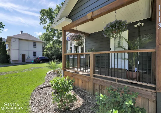 5th image of 1113 W Michigan Ave, Lansing, MI 48915 | MLS# 50212591