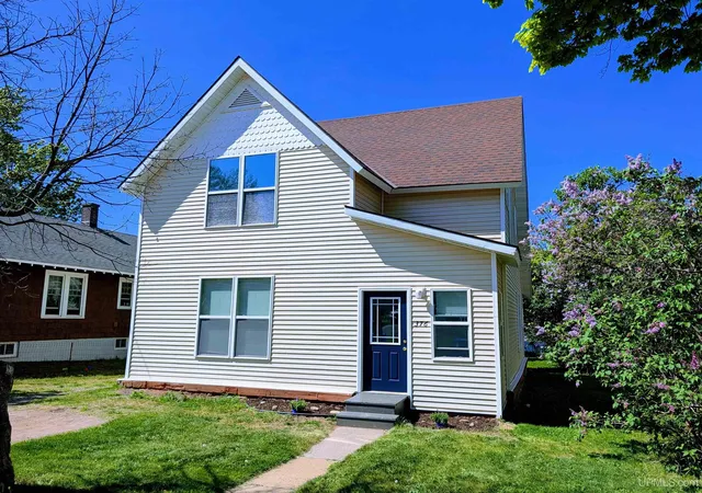 2nd image of 376 Alger St, Marquette, MI 49855 | MLS# 50210340
