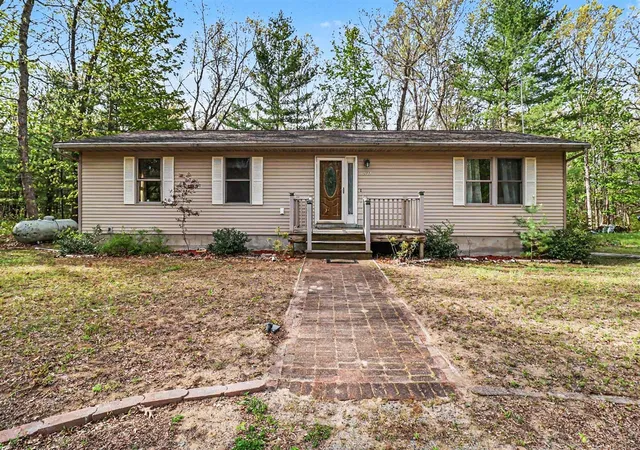Homes for sale in Fountain, MI | 7137 E Catherine Rd, Fountain, MI 49410 | MLS# 70534861