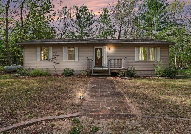 Homes for sale in Fountain, MI | 7137 E Catherine Rd, Fountain, MI 49410 | MLS# 70534861