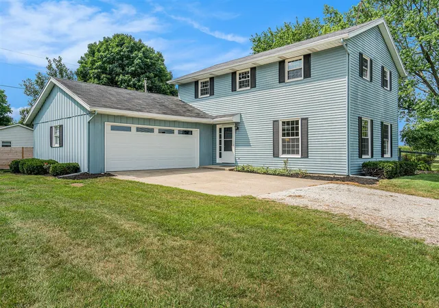 Homes for sale in Constantine, MI | 67234 Blue School Rd Rd, Constantine, MI 49042 | MLS# 70488725