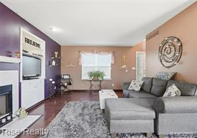 Homes for sale in Grand Blanc, MI | 8324 Sherwood Dr, Grand Blanc, MI 48439 | MLS# 61009461