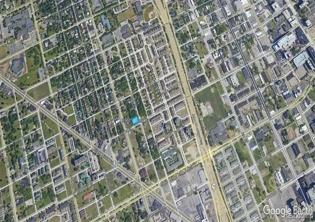 Photo 4 of Sale Pending at 3907 Lincoln, Detroit, MI 48208 | MLS# 40018749 | Listing updated on 2026-06-19