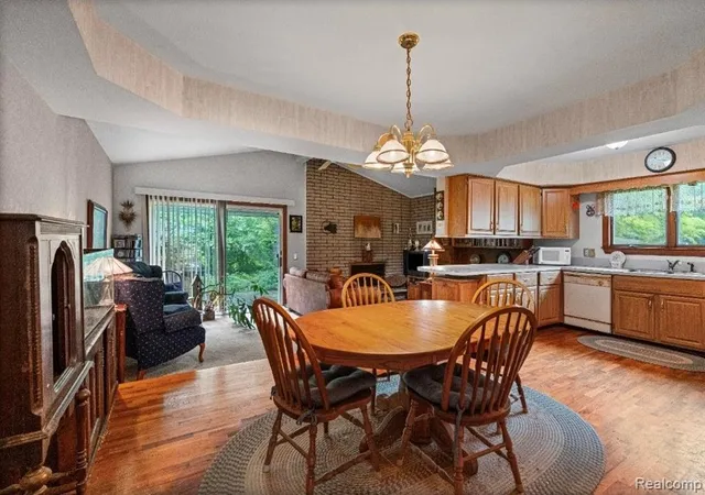 Homes for sale in Flushing, MI | 439 Windmill Point Dr, Flushing, MI 48433 | MLS# 61006237