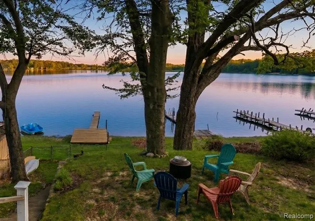 4th image of 4168 Lakeview Dr, Attica, MI 48412 | MLS# 60990066