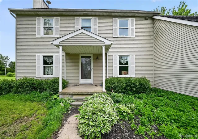 Homes for sale in Carleton, MI | 2533 W Sigler Rd, Carleton, MI 48117 | MLS# 60996204