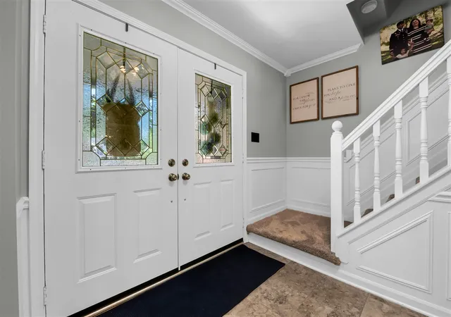 Photo 5 of Single Family Residence at 3394 Edmunton Dr, Rochester Hills, MI 48306 | MLS# 70535809 |  | Sold on 2026-07-06
