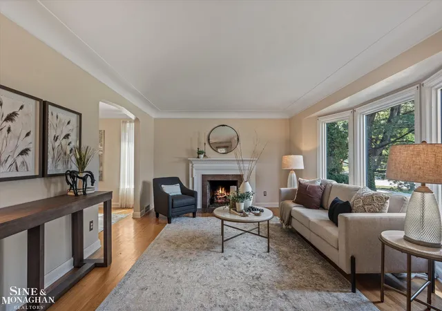 Photo 3 of Single family home for sale at 1930 Lochmoor Blvd, Grosse Pointe Woods, MI 48236 | MLS# 50219949 | Listing updated on 2026-08-27