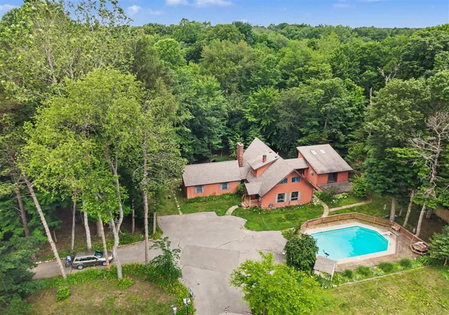 4th image of 6696 103Rd 103Rd Ave, South Haven, MI 49090 | MLS# 70542639