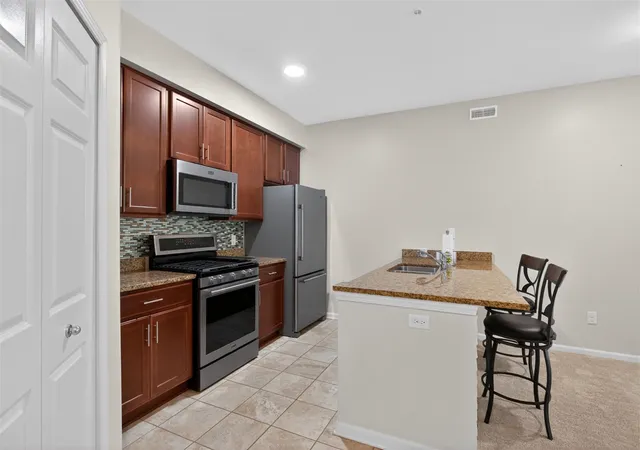 2nd image of 1928 Coventry Rd, Jackson, MI 49201 | MLS# 70539300