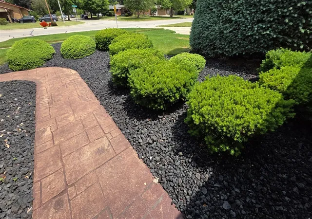 5th image of 34565 Ann Arbor Trl, Livonia, MI 48150 | MLS# 70538534