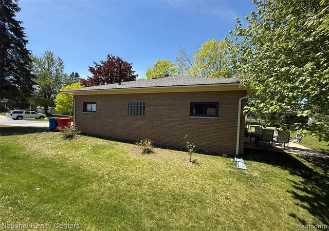 Homes for sale in Alpena, MI | 205 Sunset Blvd, Alpena, MI 49707 | MLS# 60998046