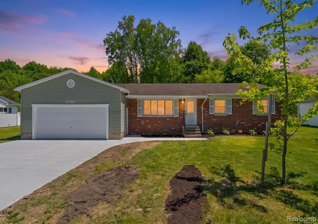 Homes for sale in Fort Gratiot, MI | 4046 State Rd, Fort Gratiot, MI 48059 | MLS# 60999980