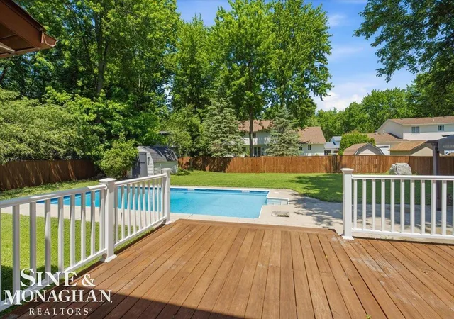 Homes for sale in Marysville, MI | 360 Constitution Ave, Marysville, MI 48040 | MLS# 50212255