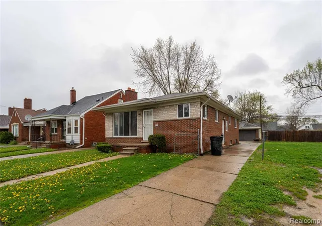 2nd image of 7282 Forrer St, Detroit, MI 48228 | MLS# 60985120