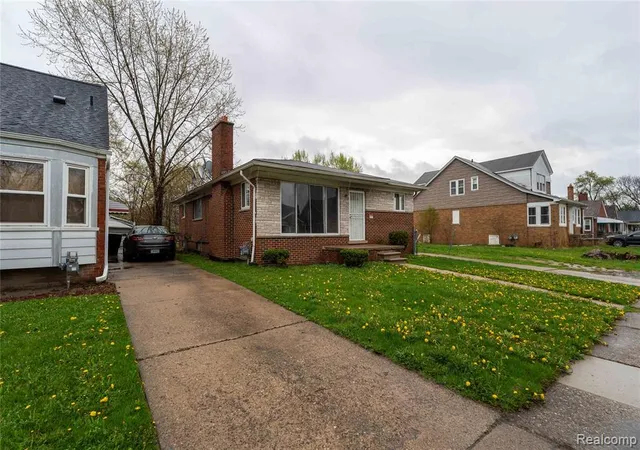 3rd image of 7282 Forrer St, Detroit, MI 48228 | MLS# 60985120