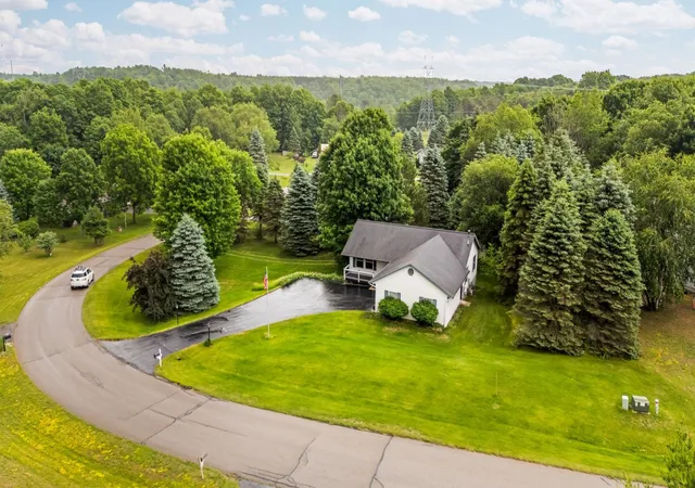 Homes for sale in Traverse City, MI | 2091 Holland Cir, Traverse City, MI 49685 | MLS# 80070759