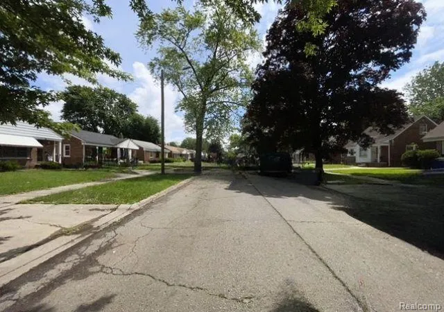 19th image of 26474 Somerset Dr, Inkster, MI 48141 | MLS# 61007418