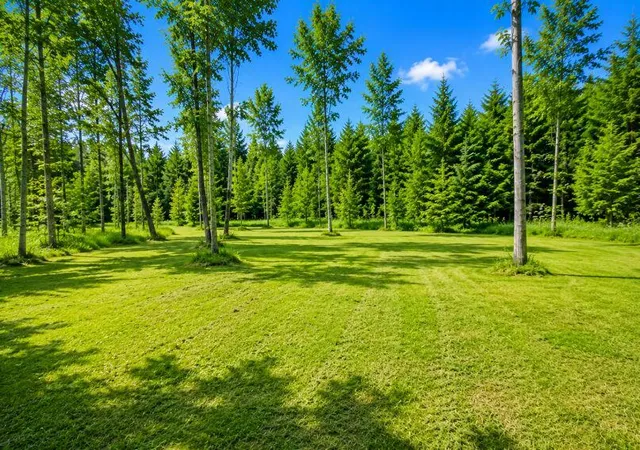 Photo 2 of Land for sale at 4500 Witmere Rd, Charlevoix, MI 49720 | MLS# 70548788 | Listing updated on 2026-09-17