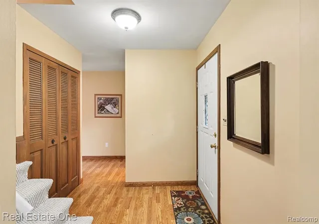 Photo 3 of Sale Pending at 4134 Grange Rd, Trenton, MI 48183 | MLS# 61024636 | Listing updated on 2026-09-02