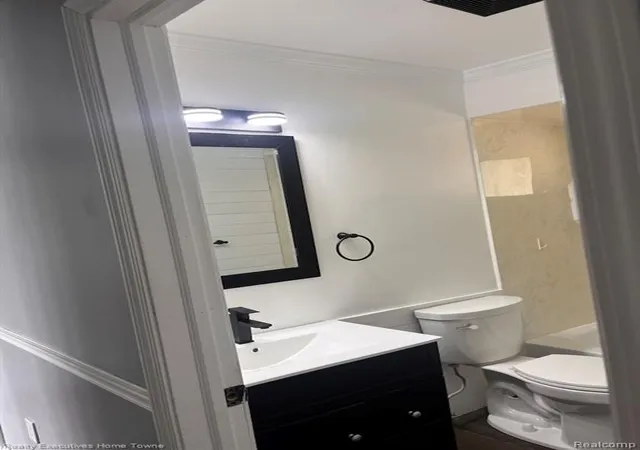 Photo 5 of Single family home for sale at 25015 Orchid St, Harrison Twp, MI 48045 3369 | MLS# 61025913 | Listing updated on 2026-08-31