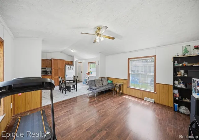 Homes for sale in Augusta, MI | 6255 Lake Dr, Augusta, MI 48197 | MLS# 61007372