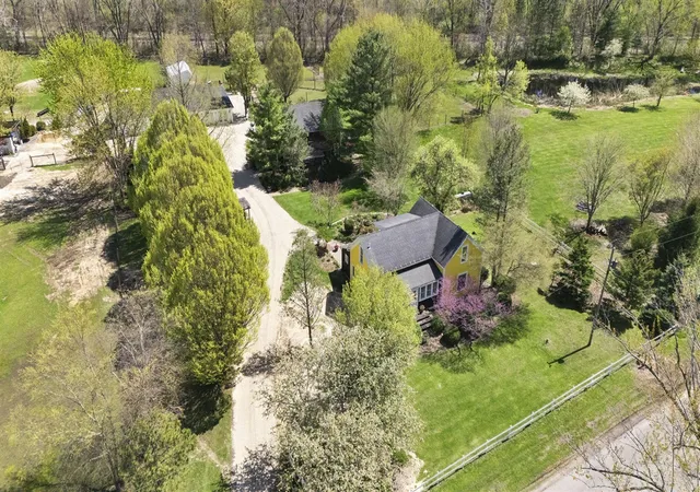 Homes for sale in Sawyer, MI | 11971 S Hildebrandt Rd, Sawyer, MI 49125 | MLS# 70530229