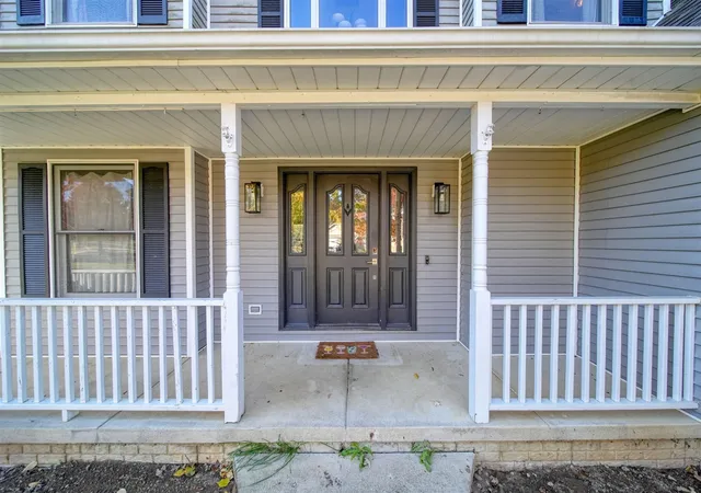 Photo 1 of Single family home for sale at 800 Stetson St, Tecumseh, MI 49286 | MLS# 70502564 | Listing updated on 2026-01-08