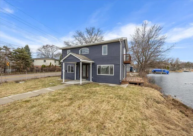Photo 1 of Single family home for sale at 3545 Union Lake Rd, Commerce Township, MI 48382 | MLS# 70521941 | Listing updated on 2026-05-07
