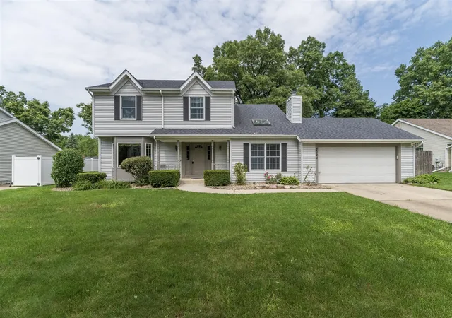 Homes for sale in Portage, MI | 7124 Hickory Point Dr, Portage, MI 49024 | MLS# 70544268