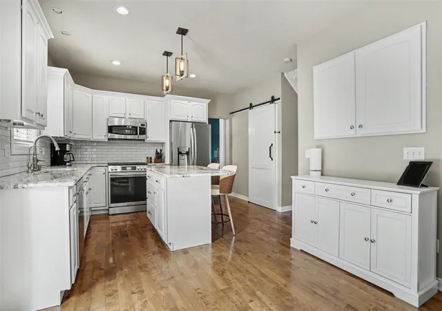 Photo 4 of Single family home for sale at 6155 Falabella Cir, Kalamazoo, MI 49009 | MLS# 70547678 | Listing updated on 2026-08-29