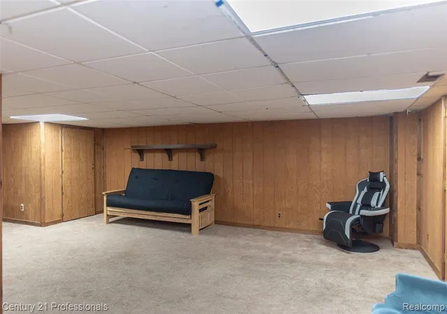 34th image of 40438 Page Dr, Sterling Heights, MI 48313 | MLS# 61021895