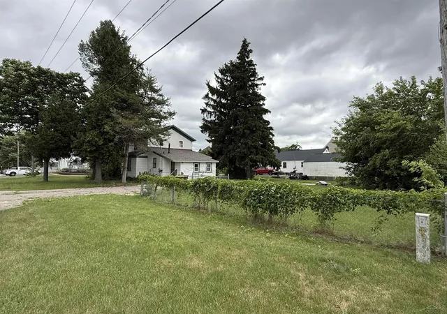 Homes for sale in Chesaning, MI | 123 N Clark St, Chesaning, MI 48616 | MLS# 50212674