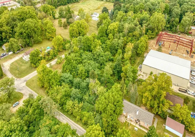 Homes for sale in Hillsdale, MI | 55 Mcclellan St, Hillsdale, MI 49242 | MLS# 70495062