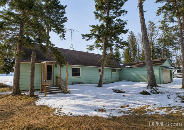 Photo 4 of Sale Pending at 12083 Driftwood Dr, Skanee, MI 49962 | MLS# 50206642 | Listing updated on 2026-08-28