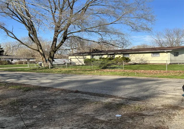 Photo 3 of Land for sale at 134 Birdie Ave, Benton Harbor, MI 49022 | MLS# 70524569 | Listing updated on 2026-04-11