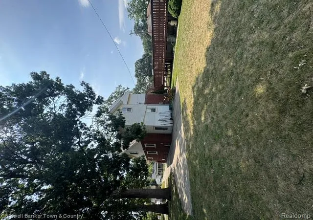 Photo 4 of Sale Pending at 18647 Robert St, Melvindale, MI 48122 1461 | MLS# 61024269 | Listing updated on 2026-09-16