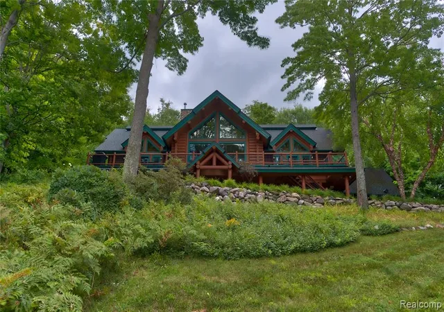 Homes for sale in Boyne City, MI | 1189 Ridgeline Dr, Boyne City, MI 49712 | MLS# 60987695