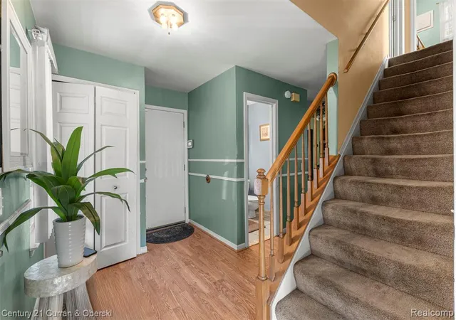 4th image of 8095 S Huron River Dr, Ypsilanti, MI 48197 | MLS# 61002126