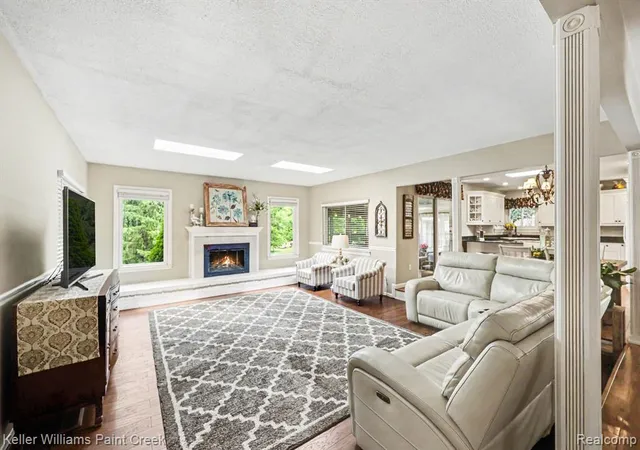 Homes for sale in Lake Orion, MI | 2404 Browning Dr, Lake Orion, MI 48360 | MLS# 61003629