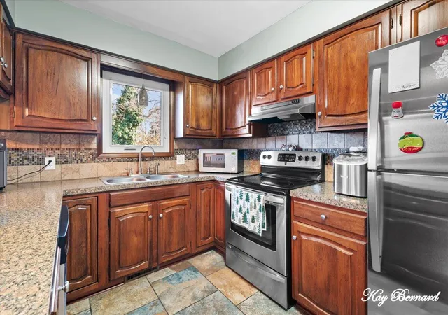 4th image of 1420 Worcester Dr, Grand Rapids, MI 49505 | MLS# 70507142