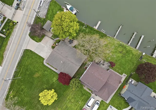 Homes for sale in Harrison Township, MI | 32160 S River Rd, Harrison Township, MI 48045 | MLS# 61004231