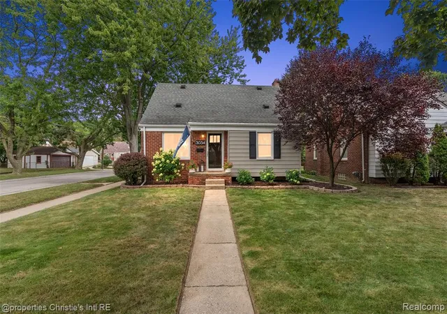 Photo 1 of Single family home for sale at 3034 Ferris Ave, Royal Oak, MI 48073 3568 | MLS# 61024334 | Listing updated on 2026-09-06