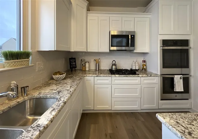 Photo 2 of Single family home for sale at 3106 Apple Blossom Way, Monroe, MI 48161 | MLS# 70526790 | Listing updated on 2026-07-20
