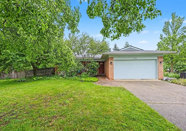 Homes for sale in Ann Arbor, MI | 2195 Steeplechase Dr, Ann Arbor, MI 48103 | MLS# 70534574