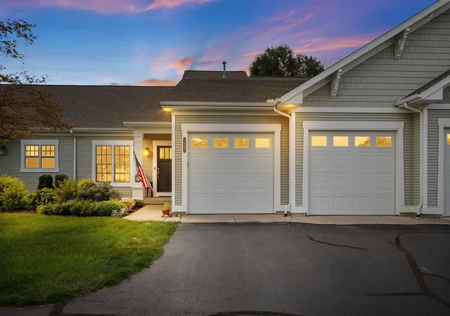 Photo 2 of Condo for sale at 1687 S Trillium Cir, Zeeland, MI 49464 | MLS# 70555429 | Listing updated on 2026-09-05