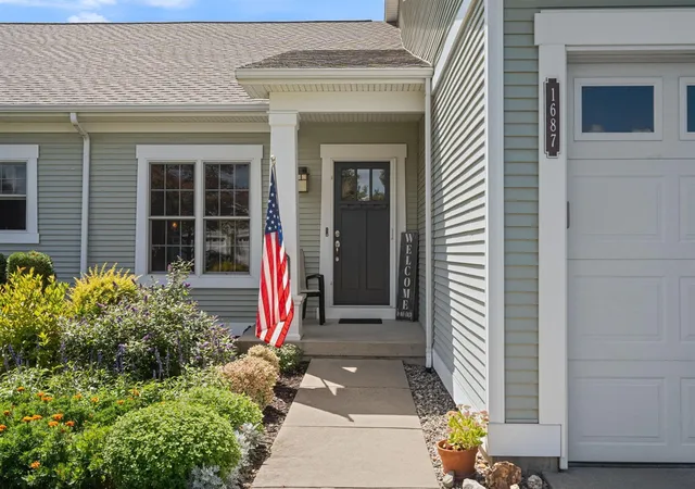 Photo 4 of Condo for sale at 1687 S Trillium Cir, Zeeland, MI 49464 | MLS# 70555429 | Listing updated on 2026-09-05