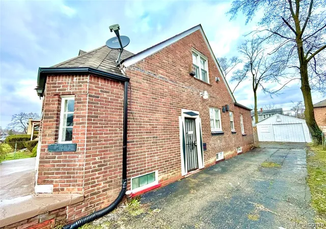 5th image of (Undisclosed), Detroit, MI 48227 | MLS# 61019964