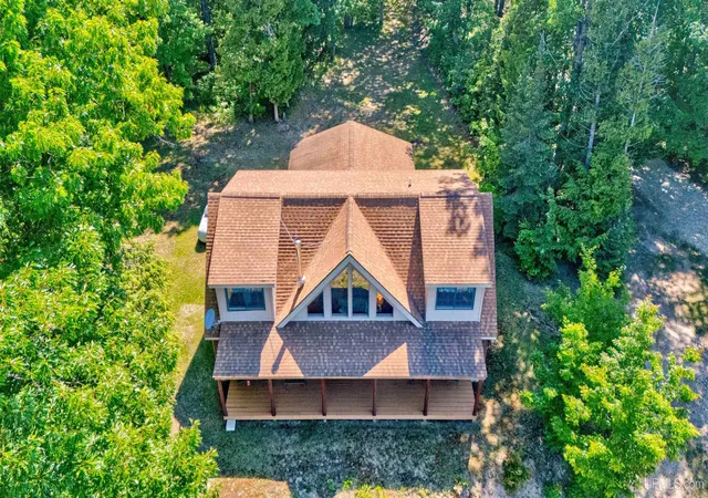 4th image of 8931 0025 Rd, Garden, MI 49835 | MLS# 50213240