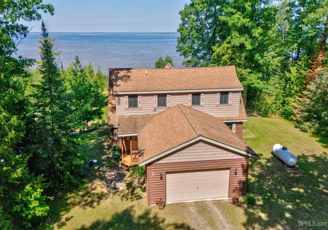 5th image of 8931 0025 Rd, Garden, MI 49835 | MLS# 50213240